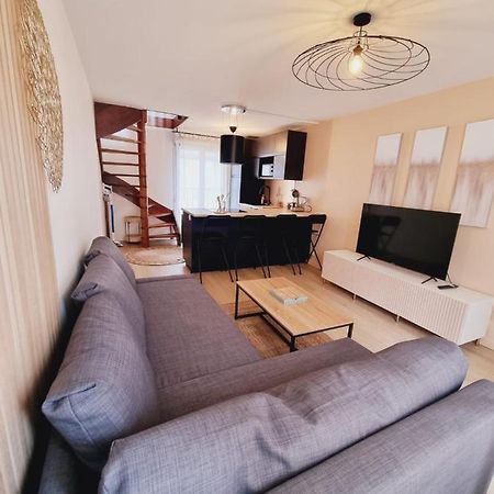 Duplex Neuf Centre Ville Avec Parking Neauphle-le-Chateau Ngoại thất bức ảnh