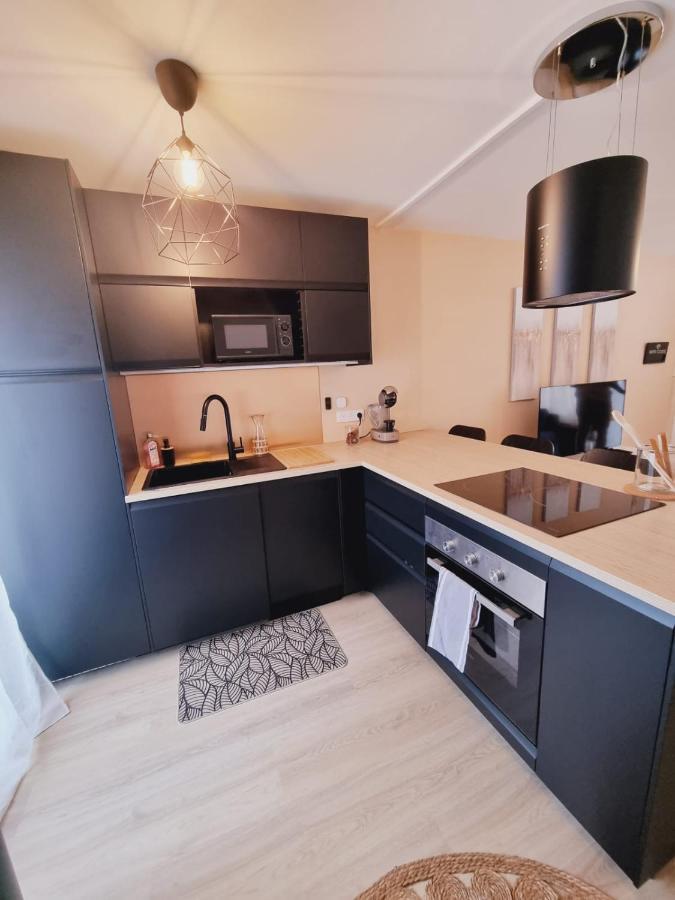 Duplex Neuf Centre Ville Avec Parking Neauphle-le-Chateau Ngoại thất bức ảnh