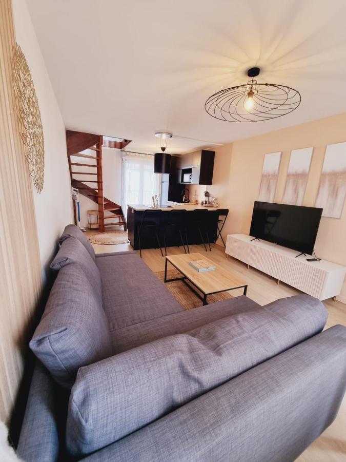 Duplex Neuf Centre Ville Avec Parking Neauphle-le-Chateau Ngoại thất bức ảnh